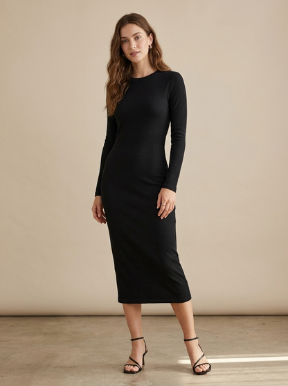 Vestido Carlota — modelo con el vestido